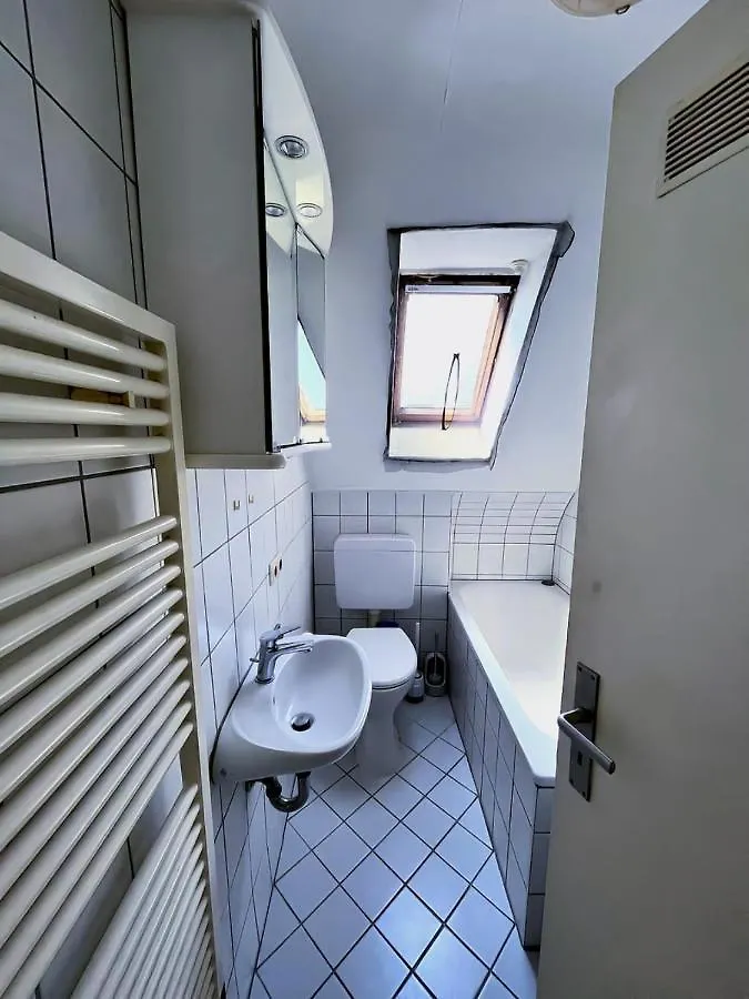 Appartement Ferienwohnung / Monteurzimmer Kitzingen Duitsland